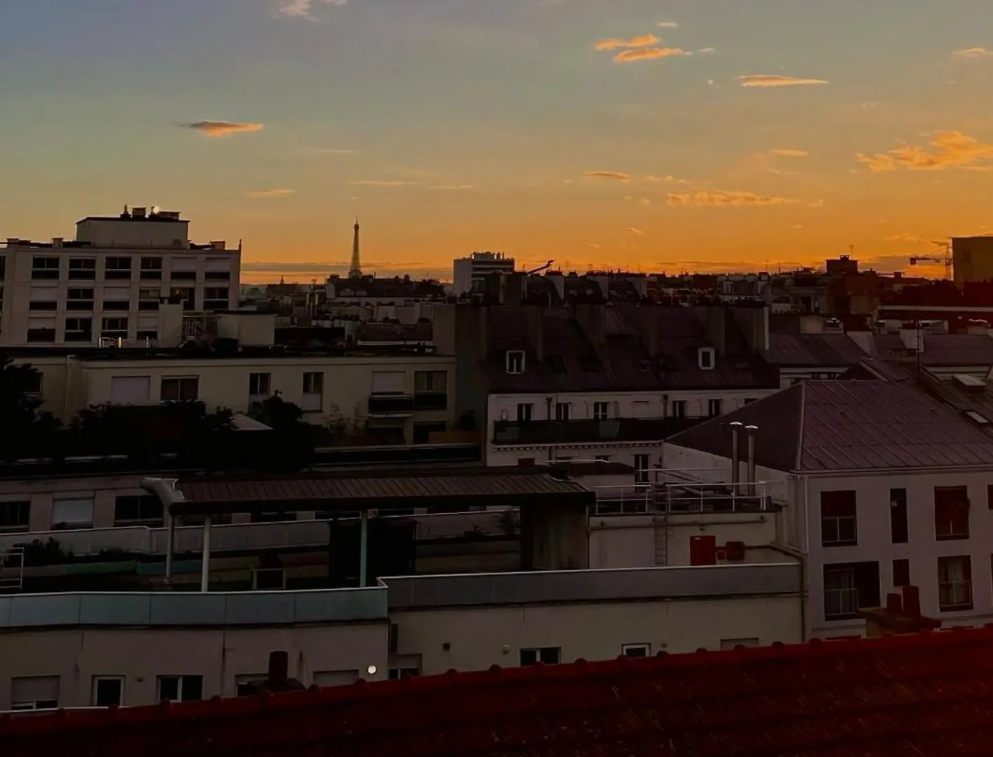 Heart Of With View - Renovated Apartment Paris